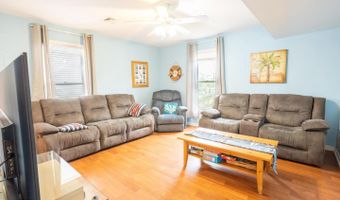107 WYATT St, Frederica, DE 19946