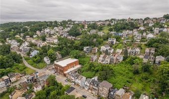 2516 Mission St, Airville, PA 15203