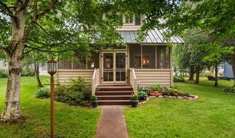 9093 Lake St, Alanson, MI 49706