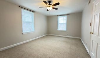 24 S OLD GLEBE Rd S 202, Arlington, VA 22204