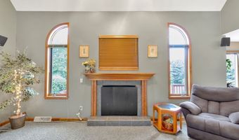 952 Three Rod Rd, Alden, NY 14004