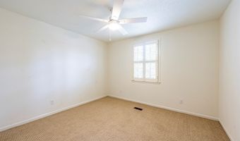 477 Kingswood Ct, Albany, GA 31707