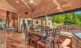 99075 MCVAY CREEK Rd, Brookings, OR 97415