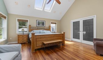 71 Olde Orchard Rd, Clinton, CT 06413