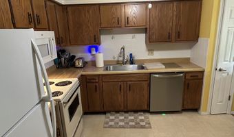 7580 Castleton Farms W Dr, Indianapolis, IN 46256