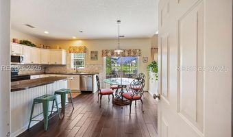 56 Alston Park Dr, Bluffton, SC 29910