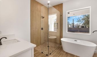 1225 N IRONWOOD Dr, Apache Junction, AZ 85120