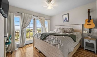 4841 CEDAR St, Astoria, OR 97103