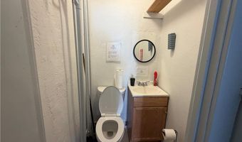 112 114 N 8th St, Allentown, PA 18101
