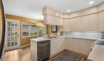 1555 Pecan Pl, Bartlesville, OK 74003