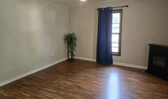 830 S Park Ave, Aurora, MO 65605