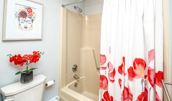 9 Top Notch Rd, Bartlett, NH 03812