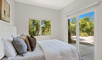 210 N Stage Coach Ln, Fallbrook, CA 92028