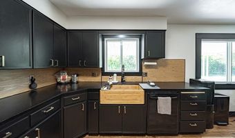 2039 Mckinzie Ave, Idaho Falls, ID 83404