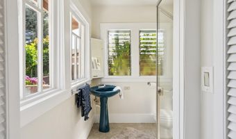 3244 Fernside Blvd, Alameda, CA 94501