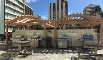 445 Seaside Ave 2012, Honolulu, HI 96815