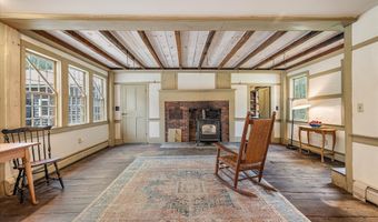 516 Brooklyn Rd, Canterbury, CT 06331