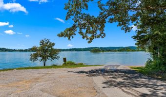 253 White Ln, Bean Station, TN 37708