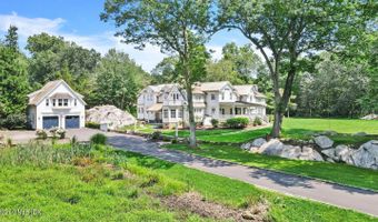 175 Cat Rock Rd, Cos Cob, CT 06807