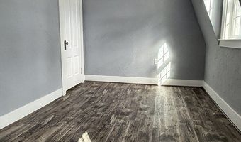 23 Trafalgar Sq 23, Barre, MA 01005