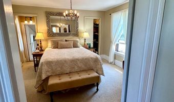 23 Holland St, Bangor, ME 04401