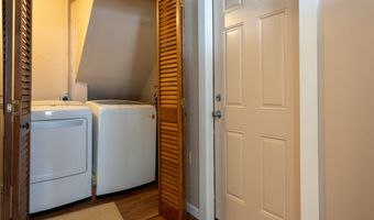10 Upper Woodland Ter, Columbia, CT 06237