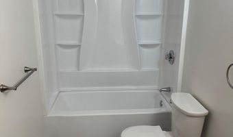 95 Court St, Bath, ME 04530