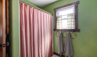 13731 Lawrence 2170, Aurora, MO 65605