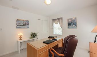 48 Essex Rd, Bedford, NH 03110