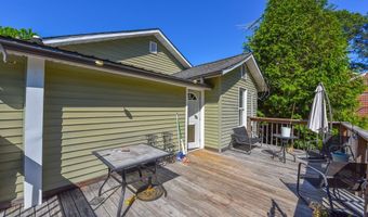 1009 Main St N, Abbeville, SC 29620