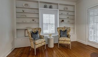 2102 E 17th St, Tulsa, OK 74104