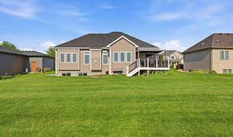 3401 Red Fox Rd, Ames, IA 50014