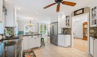 48 Hemlock Ave, Andover, NJ 07860