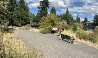 3175 NW Clubhouse Dr, Bend, OR 97703