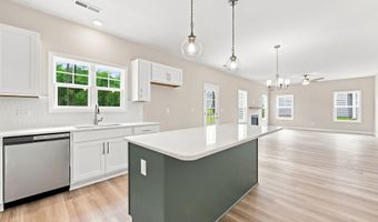 981 Rialto Ln, Ayden, NC 28513