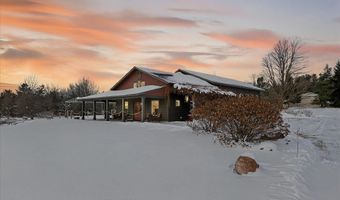 8370 Lakeview Rd, Alanson, MI 49706