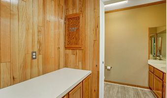 4324 EVERGREEN Ln F2-2, Annandale, VA 22003
