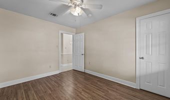 200 8th St, Bay St. Louis, MS 39520