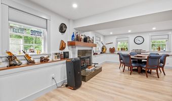 18 Rodman Rd, Ashland, MA 01721