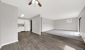 239 N Mill Rd 217, Addison, IL 60101
