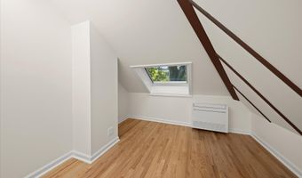 5104 SCARSDALE Rd, Bethesda, MD 20816