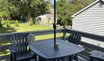 65 Maple Ave, Middletown, RI 02842