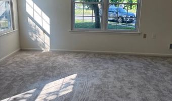 2 Elm Ct, Barnegat, NJ 08005