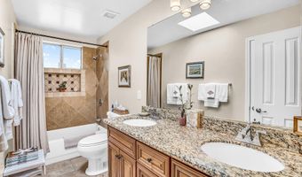 6017 E RANCHO DEL ORO Dr, Cave Creek, AZ 85331