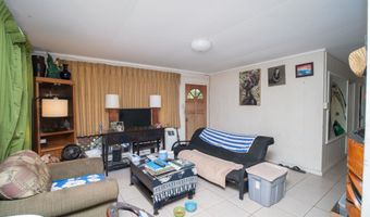 307 Naholo Cir, Kahului, HI 96732