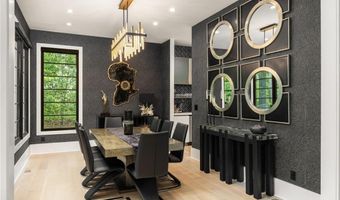 2469 River Oak Dr, Decatur, GA 30033