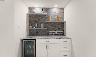25981 ROYSTON PASS Cir, Aldie, VA 20105
