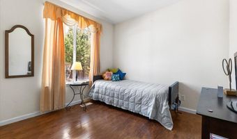 1336 Funston Dr, Santa Rosa, CA 95407