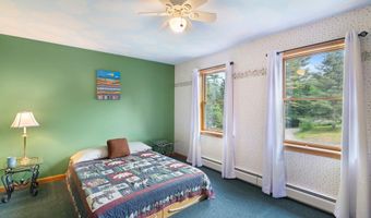 925 Hinesburg Rd, Brattleboro, VT 05301