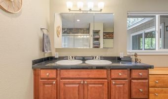 60939 Amethyst St, Bend, OR 97702